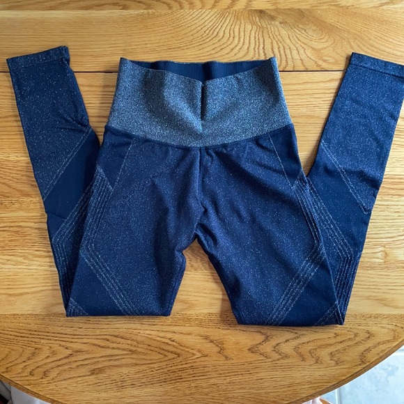 Athleta twilight tight size small - Picture 2 of 5